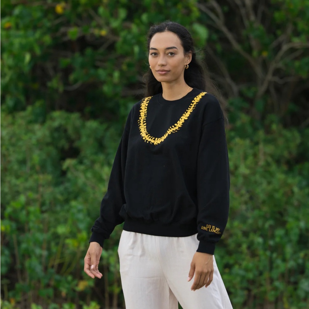SOLD OUT Mahina Made Sweatshirt Oversized - Lei Pua Kenikeni 'Ele'ele - size L